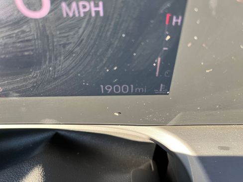 Used 2025 Buick Encore GX Preferred image 35