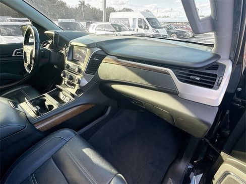 Used 2020 GMC Yukon Denali image 34