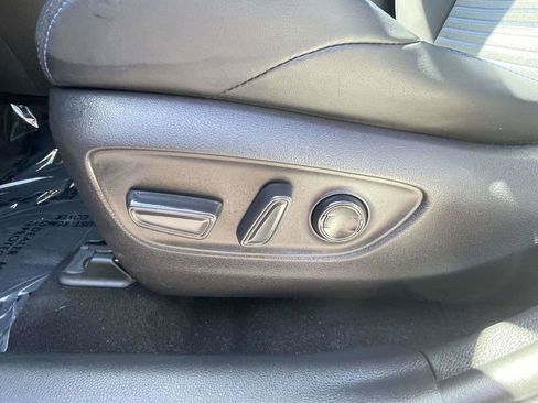 Used 2019 Toyota RAV4 XSE AWD/4WD image 21