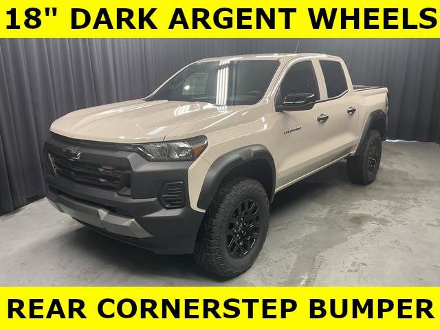 New 2026 Chevrolet Colorado Trail Boss AWD/4WD image 2