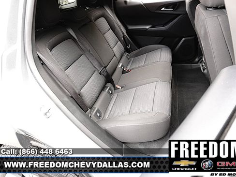Used 2026 Chevrolet Equinox LT FWD image 12