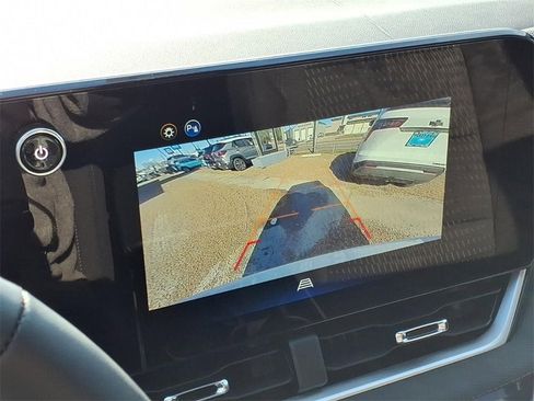 New 2026 Chevrolet Equinox LT image 21