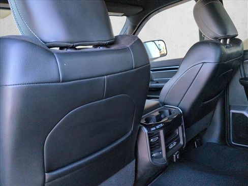 Used 2020 RAM 2500 Laramie w/ Night Edition image 15