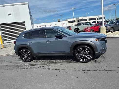Used 2025 MAZDA CX-50 AWD 2.5 S w/ Premium Plus Pkg image 4
