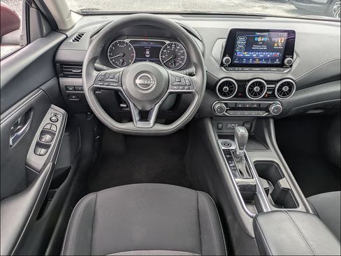 Used 2024 Nissan Sentra SV FWD image 16