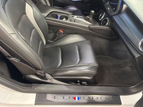 Used 2017 Chevrolet Camaro LT RWD image 45
