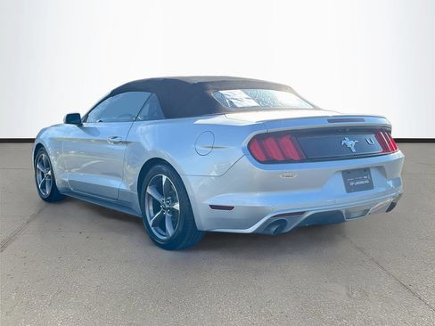 Used 2017 Ford Mustang Convertible w/ Equipment Group 051A RWD image 5