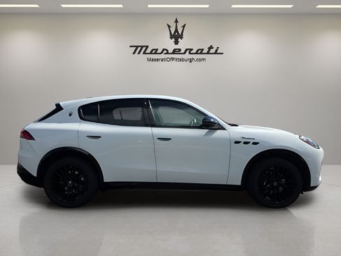 New 2025 Maserati Grecale Modena AWD/4WD image 4
