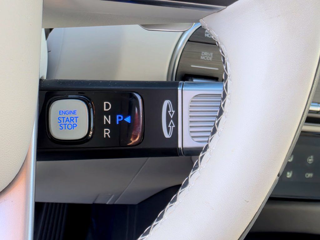 Used 2026 Hyundai Palisade Calligraphy FWD image 27