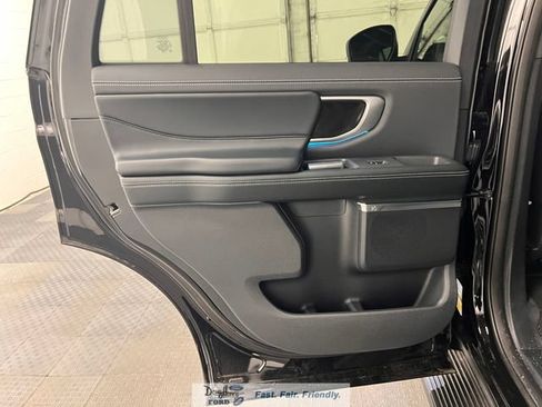 New 2026 Ford Expedition Platinum w/ Stealth Appearance Package AWD/4WD image 29