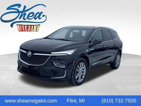 Used 2024 Buick Enclave Avenir w/ Avenir Technology Package image 1
