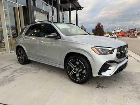 New 2026 Mercedes-Benz GLE 450 4MATIC image 3