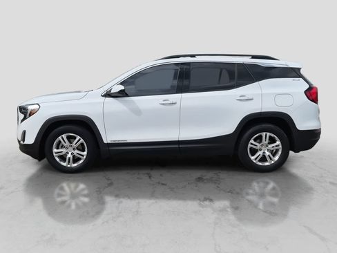 Used 2018 GMC Terrain SLE w/ Driver Convenience Package FWD image 5