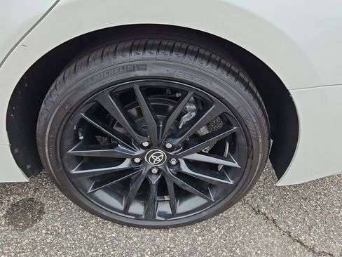 Used 2022 Toyota Camry XSE image 34