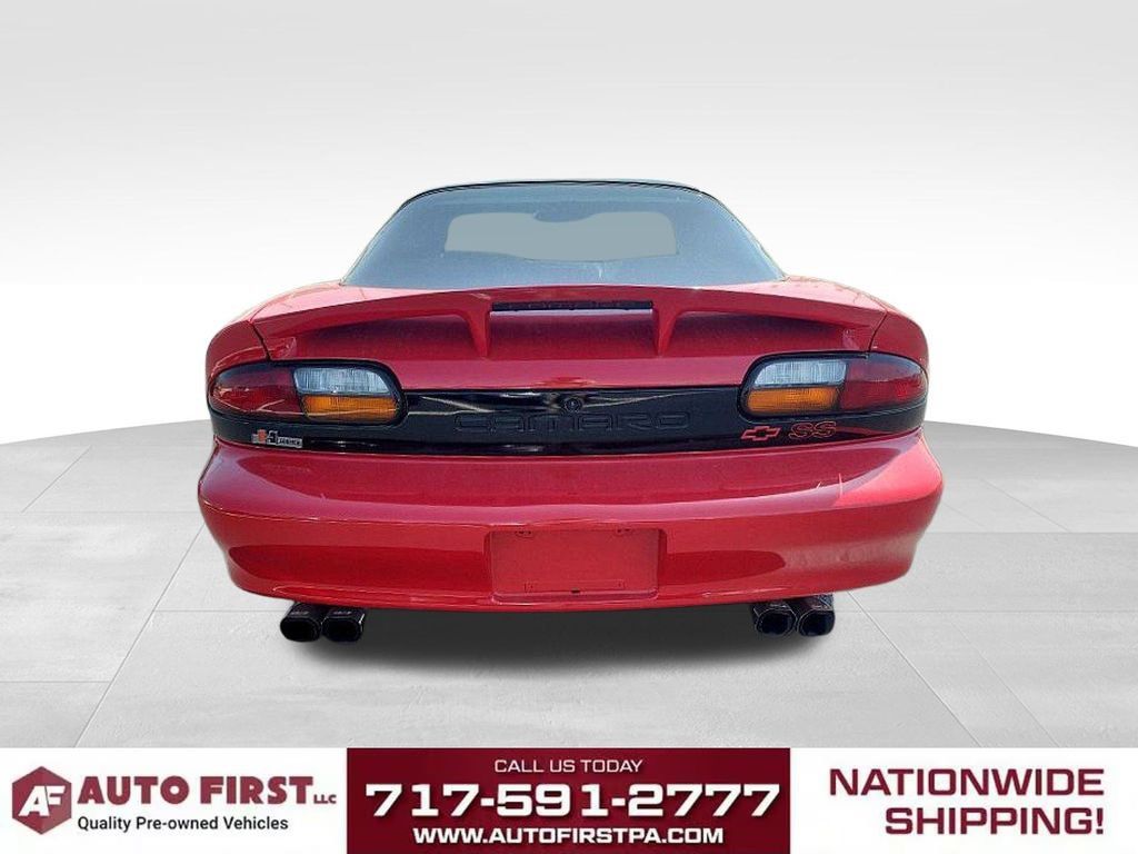 Used 2002 Chevrolet Camaro Z28 w/ SS Performance/Appearance Pkg RWD image 5
