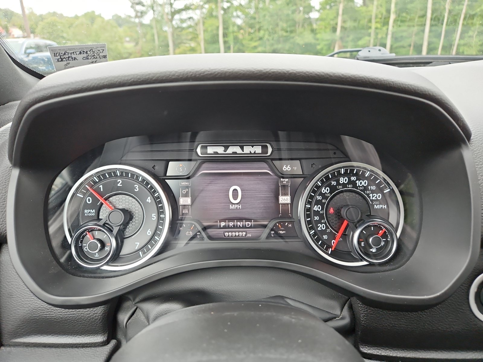 Used 2024 RAM 1500 Big Horn AWD/4WD image 23