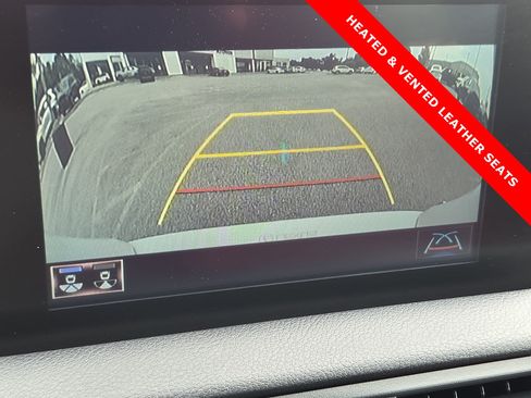 Used 2024 Lexus IS 300 w/ Comfort Package RWD image 17