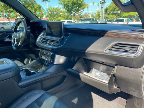 Used 2022 Chevrolet Tahoe Z71 w/ Z71 Off-Road Package image 25