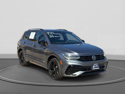 Used 2023 Volkswagen Tiguan SE R-Line