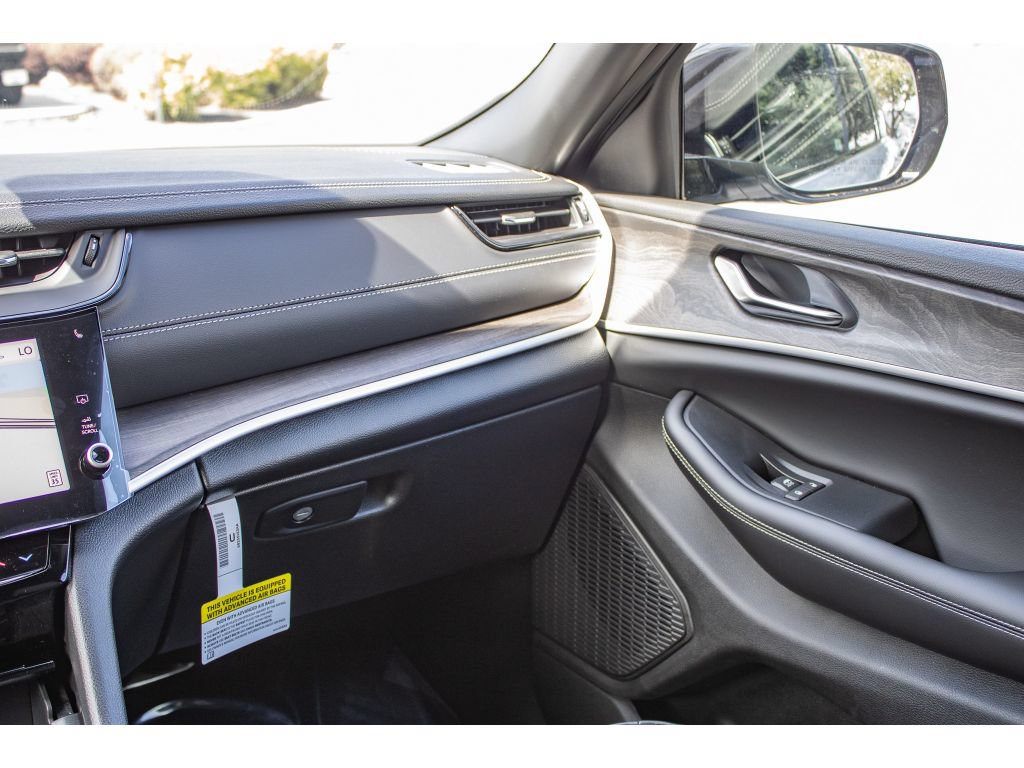 New 2026 Jeep Grand Cherokee Limited AWD/4WD image 52
