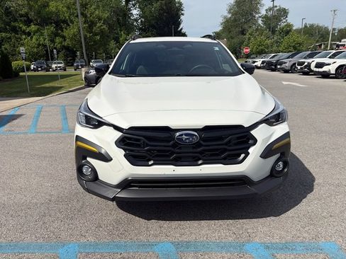 Used 2025 Subaru Crosstrek 2.5i Sport AWD/4WD image 3