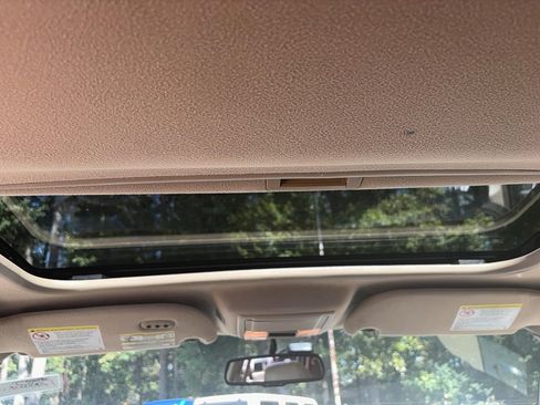 Used 2013 Ford Expedition EL XLT image 14