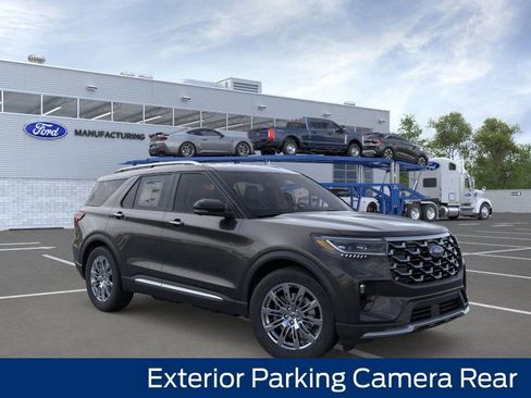 New 2026 Ford Explorer Platinum RWD image 8