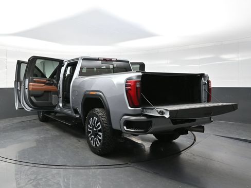 Used 2024 GMC Sierra 2500 Denali Ultimate w/ Max Trailering Package AWD/4WD image 35