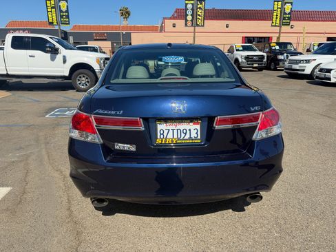 Used 2012 Honda Accord EX-L image 4