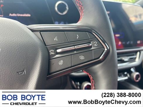 New 2025 Chevrolet Equinox EV RS w/ Convenience Package II image 11