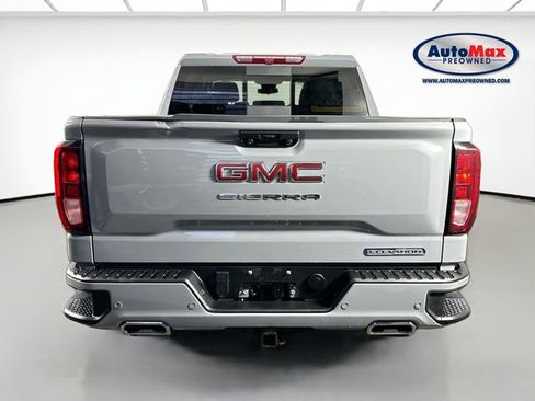 Used 2024 GMC Sierra 1500 Elevation w/ Elevation Premium Package AWD/4WD image 8