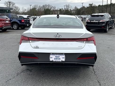 New 2026 Hyundai Elantra Blue image 6