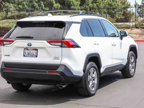 Certified 2024 Toyota RAV4 XLE w/ Convenience Package AWD/4WD image 7