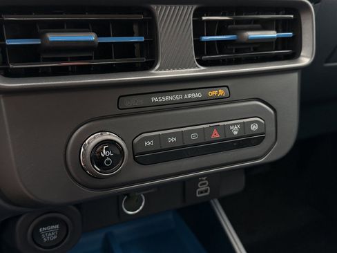 New 2026 Ford Maverick XLT image 50