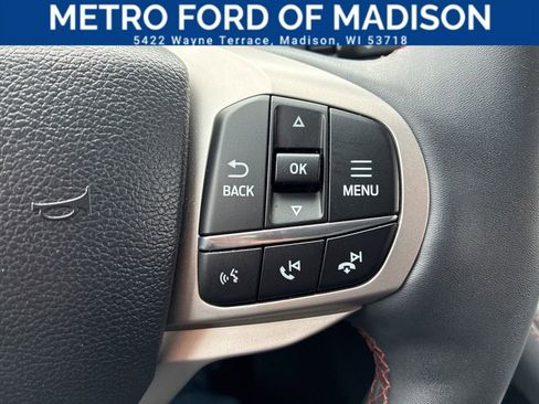 Used 2025 Ford Explorer Active image 28