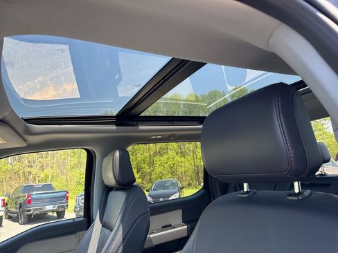 Used 2025 Ford F350 Lariat w/ Camper Package image 11