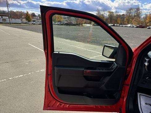 Used 2022 Ford F150 XLT w/ Equipment Group 302A High image 11