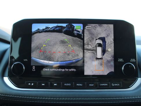 Certified 2023 Nissan Rogue SL w/ SL Premium Package image 24