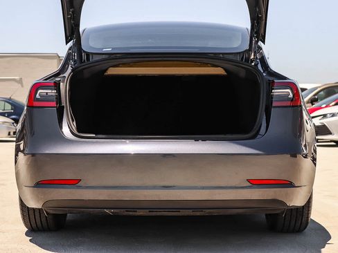 Used 2023 Tesla Model 3 Standard Range RWD image 27