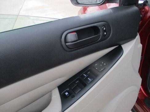 Used 2010 MAZDA CX-7 i SV image 23