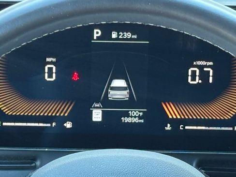 Used 2026 Kia Carnival FWD image 43