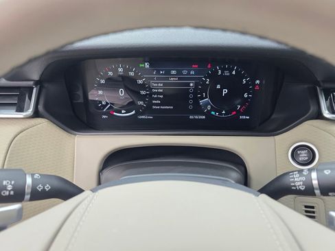 Used 2021 Land Rover Range Rover Velar R-Dynamic S image 21