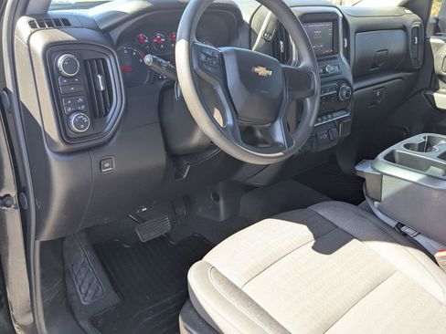 Used 2024 Chevrolet Silverado 2500 Custom w/ Custom Value Package image 13