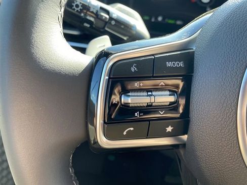 New 2026 Kia Carnival SX image 33