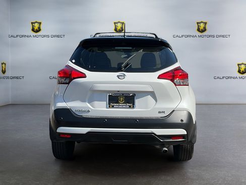 Used 2020 Nissan Kicks SR w/ SR Premium Package image 6