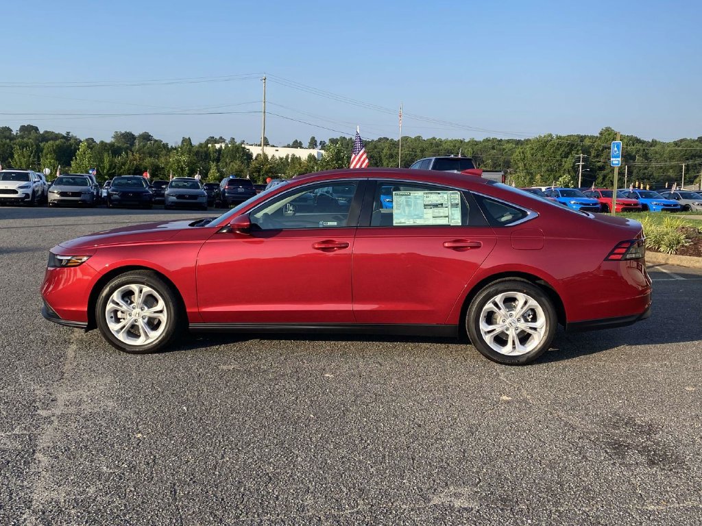 New 2026 Honda Accord LX image 2