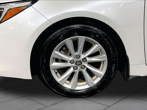 Used 2024 Toyota Corolla SE FWD image 11