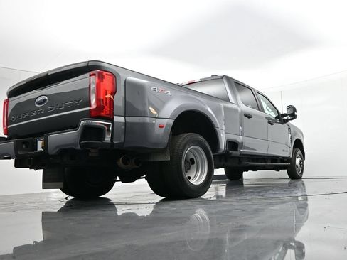 Certified 2025 Ford F350 XLT AWD/4WD image 21