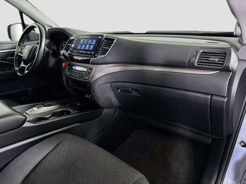 Used 2024 Honda Ridgeline Sport image 30
