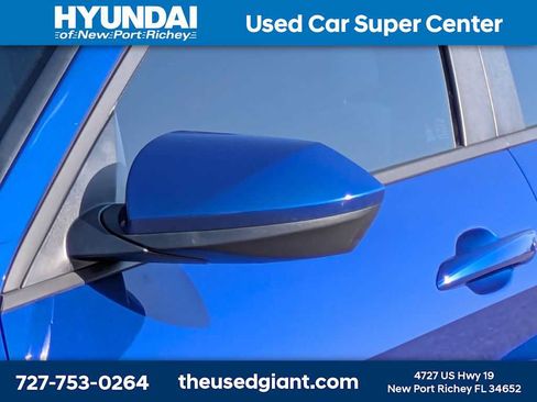 Used 2023 Hyundai Elantra SE w/ Cargo Package FWD image 11